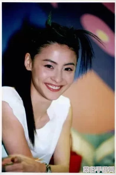 张柏芝疯狂迎合呻吟，展现出她在娱乐圈中的独特魅力与不羁风格，引发热议