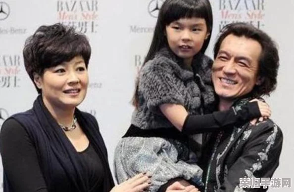 美女校花 张开腿让我，令人震惊的行为引发网友热议和质疑