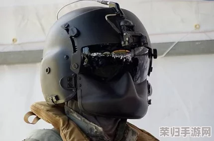 艾尔登法环：白面具头盔神秘获取攻略，解锁炫酷外观新途径！