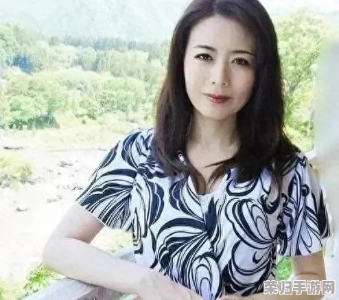 三浦恵理子息和义子1123:家庭关系的复杂性与情感深度引发热议 三浦恵理子息和义子1123:家庭关系的复杂性与情感深度引发热议