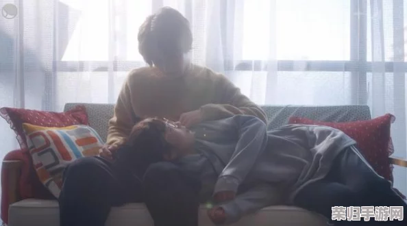 交videos乱叫娇小，少女心爆棚的清新恋爱故事，探讨小个子在现代情感中的可爱与挑战