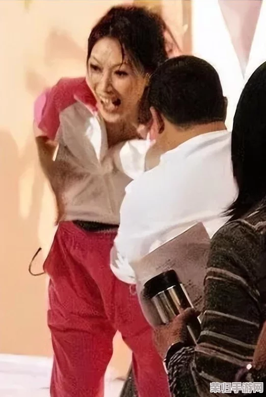 中国明星XXXⅩ性裸交：引发热议的事件背后，究竟隐藏着怎样的真相与争议？