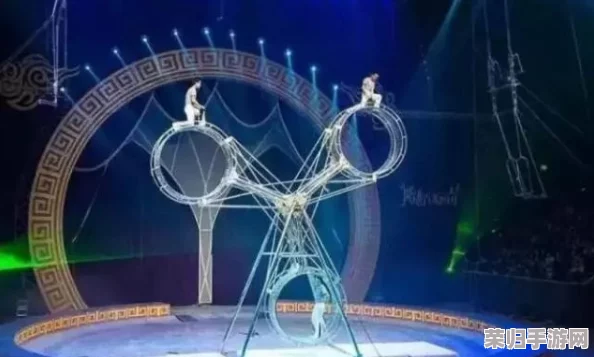 x7x7暴躁：独特风格，充满能量的音乐作品展现出极具张力和激情