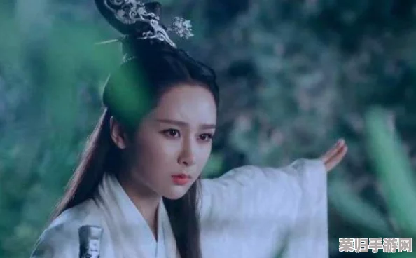 陆雪琪野狗道人三部曲顺序：《山河令》、《青丘狐传说》、《镇魂街》，剧情精彩纷呈