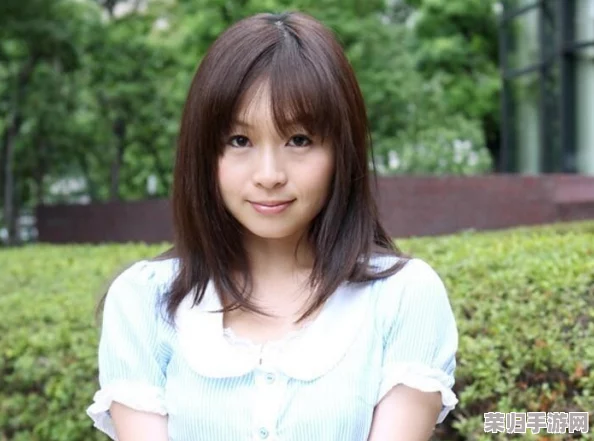 羽月希：她的音乐之旅与时尚风潮交织，带你领略不一样的魅力世界