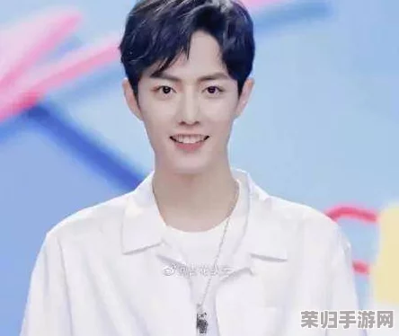 黑料社-今日热门话题：明星恋情曝光、综艺节目花絮大揭秘、娱乐圈内幕爆料