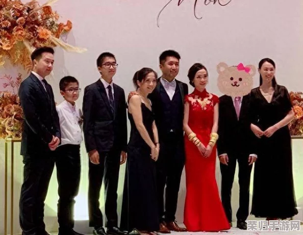 车王舒马赫滑雪事故阴霾散，十一年后首度公开亮相，温情出席爱女梦幻婚礼现场