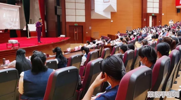 开始慢慢迎迎合：如何在职场中提升人际关系与沟通技巧的有效方法