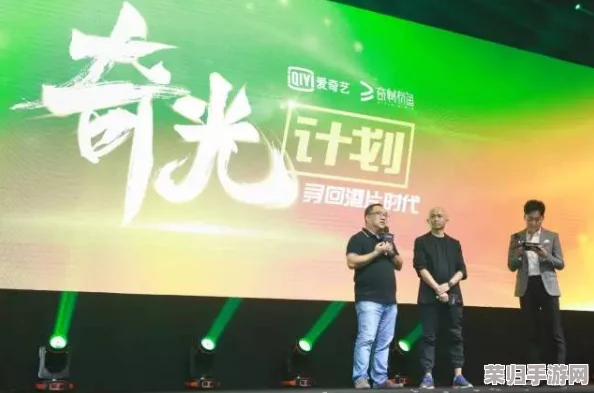 武汉警察双龙浩哥：勇敢执法背后的故事与社会责任感的深度剖析
