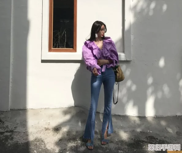 色哟哟日韩精品：绝美时尚潮流，让你成为街头焦点