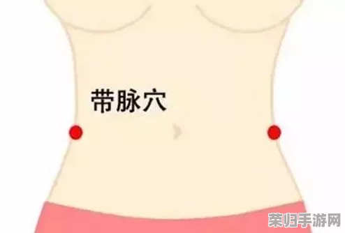 转过去腿趴好准备打直肠针，体验新型疗法带来的健康革命与生活品质提升