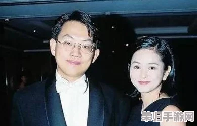 沈阳53岁老阿姨最后巅峰彭，展现出令人惊叹的活力与魅力，打破年龄界限的典范