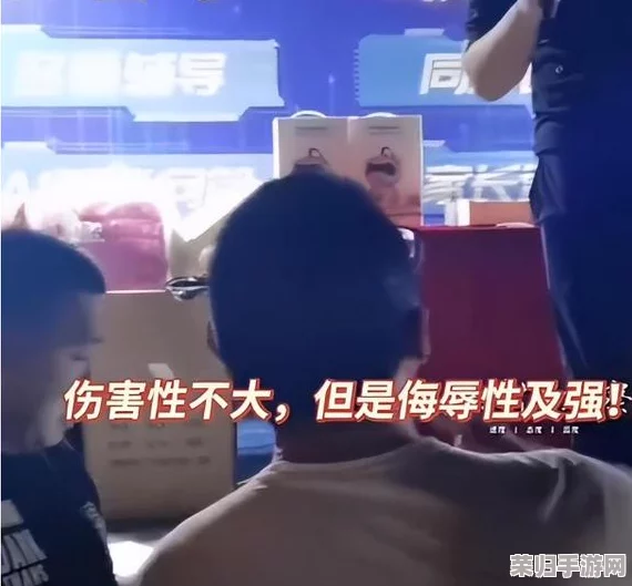 岳故意装睡让我挺进去视频短视频，竟然引发网友热议，真相让人震惊不已！