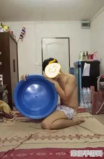 男女打牌不盖被子可以吗图片真实，看完这些照片我彻底怀疑了！