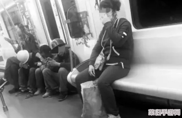 小柔被十几个农民工满足，意外收获温暖与感动的真实故事引发热议！