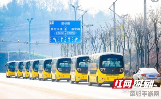 “中文字幕传媒孟若羽苏语棠大巴车”带你领略全新视角的视听盛宴，感受不一样的文化交流魅力