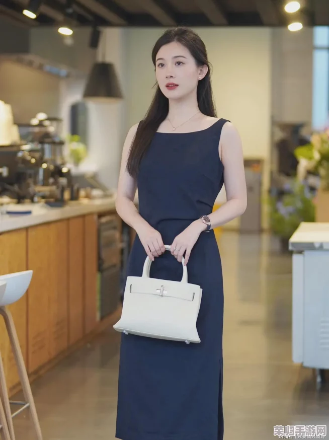 风情韵味人妻HD：绝美气质尽显，令人陶醉的高清视觉盛宴