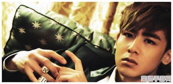 黑料正能量不打烊:揭秘明星私生活的真相,让人大开眼界 黑料正能量不打烊:揭秘明星私生活的真相,让人大开眼界