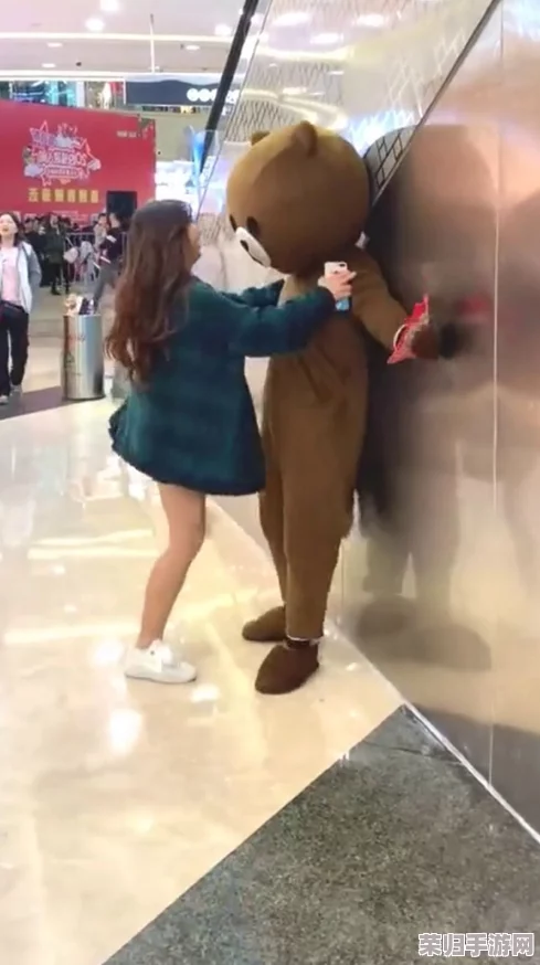 重庆美女揉BBBB搡BBBB,展现出令人惊艳的魅力与风采,引发热议和关注 重庆美女揉BBBB搡BBBB,展现出令人惊艳的魅力与风采,引发热议和关注