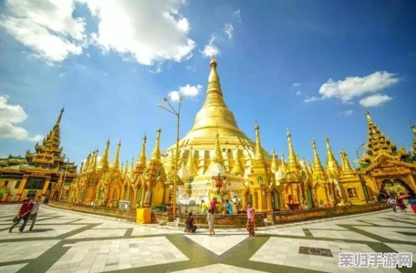 缅甸在线：畅游神秘国度，体验独特文化与美食之旅，感受热情好客的当地风情