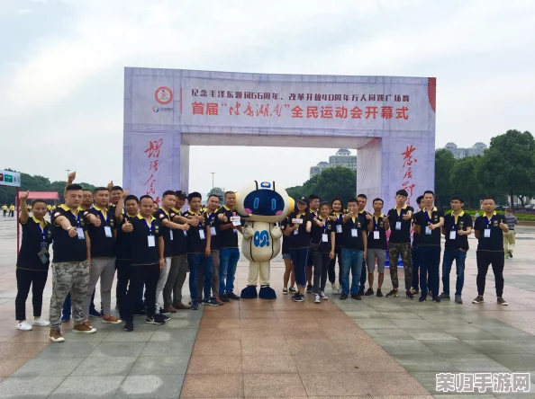 美国人疯狂打扑克:这项游戏不仅考验智力,更是社交与策略的完美结合! 美国人疯狂打扑克:这项游戏不仅考验智力,更是社交与策略的完美结合!