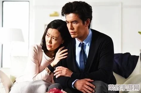 瞒着丈夫加班的妻子原名叫什么？这背后隐藏了多少不为人知的故事与情感纠葛！