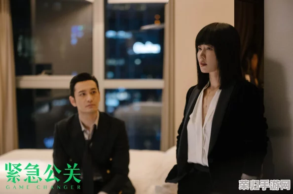 甘雨被盗宝团挤奶图片，画面引发热议，网友纷纷表达对角色形象的不同看法与情感