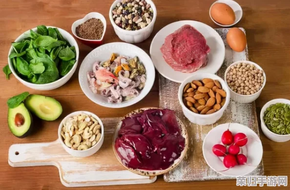 打开扇贝就可以吃火腿肠脆柿子，味道独特令人惊喜，绝对值得一试的美食组合！