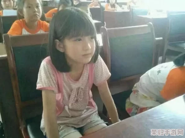 少萝裸照引发热议，网友纷纷讨论背后的故事与影响力
