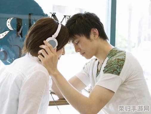 男生和女生一起啥错错错：看似简单的互动背后，隐藏着复杂的情感与误解