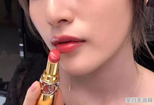 ysl千色t9t9t9：绝美唇膏，持久保湿，丰盈饱满，时尚炫彩，打造迷人双唇
