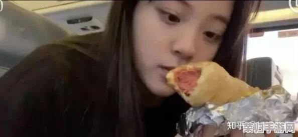 五一吃瓜台北娜娜 网友热评“让人欲罢不能的美味体验”