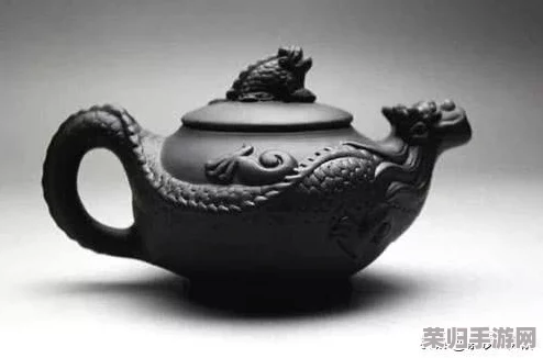 深入解析：艾尔登法环中龟裂壶与仪式壶的独特差异及用途