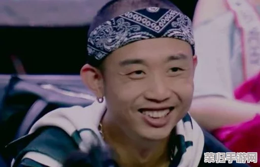 另类rapper的独特风格：从个人经历到音乐表达，揭示他如何通过艺术展现独特的社会视角与情感深度