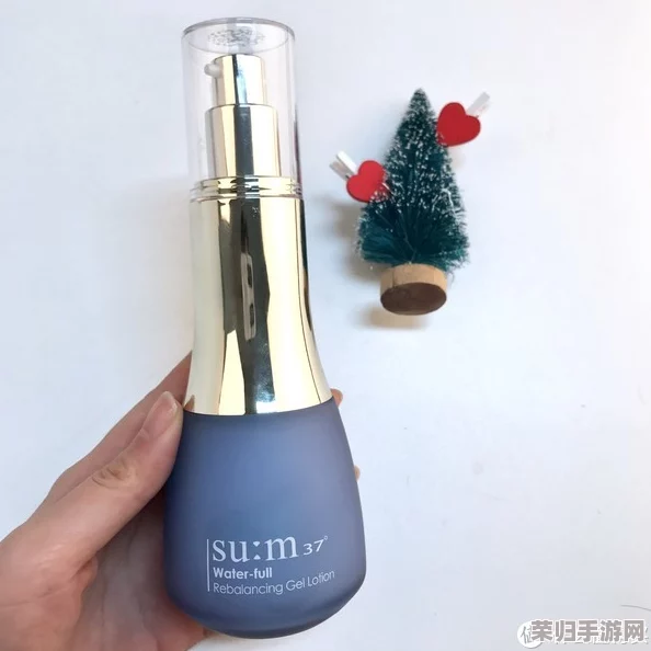 国产日韩欧美一区二区精华液：网友热评9.5分，护肤效果惊艳