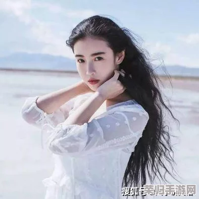 一边亲着一面膜下的电视剧，情感细腻却又充满幽默，让人忍俊不禁，值得一看！