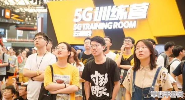 外卖GayChina快递GAy：畅享美食与生活的完美结合，带你领略城市夜晚的独特魅力