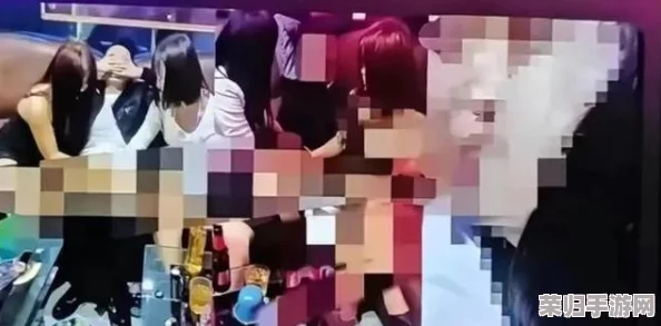 坤坤塞进桃子，网友疯传视频曝光，引发舆论热议