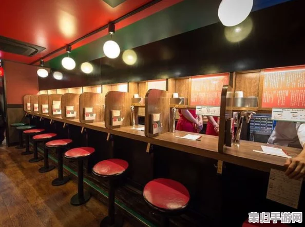 在涩屋的奇妙体验中，探索人们对美食与氛围的独特评价与深刻见解