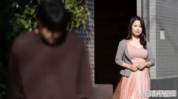 人妻丰满熟妇一区二区三区：探索神秘花园，解锁成熟魅力的奥秘