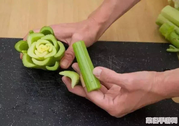 千层莲花裹茎术：神奇瘦身秘籍，轻松塑造完美身材