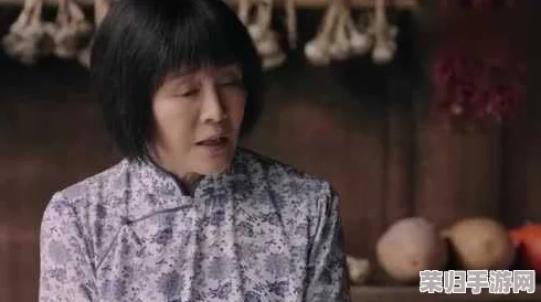 乡下老妇供我泄欲，网友热议：这背后隐藏着怎样的人性与情感纠葛？