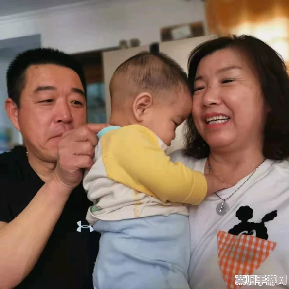 大团圆亲情会王芳王虎：欢乐嘉年华，笑声飞扬，温馨时刻共享