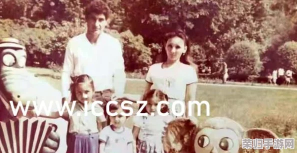 “xax manta uzun, haya, uzun”网友热评：这款长款外套完美结合时尚与舒适，成为秋冬必备单品！
