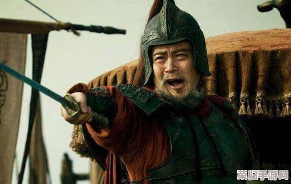 三谋徐庶袁绍英雄董卓：历史人物的智慧与权力斗争的深刻反思