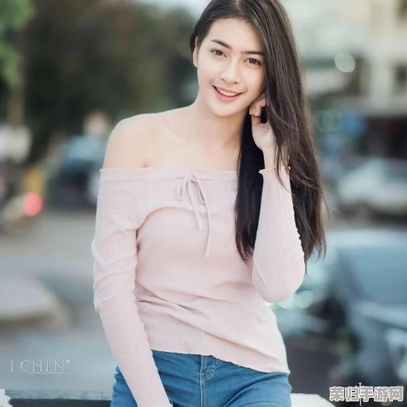 张悠雨大裸体：性感火辣的绝美身姿令人陶醉，堪称当代最具魅力的女神之一