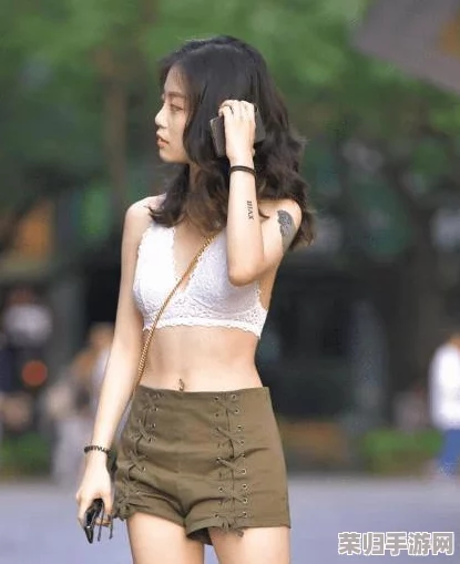 张悠雨大裸体：性感火辣的绝美身姿令人陶醉，堪称当代最具魅力的女神之一