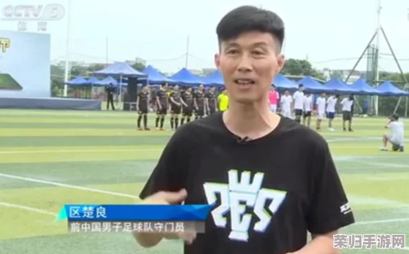 《实况足球2012》深度操作秘籍：全面掌握绿茵场技巧，助你称霸赛场！