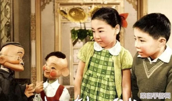 闺女互吃小头头，网友评论：这部电影剧情新颖，笑点频出，让人看得乐趣无穷！