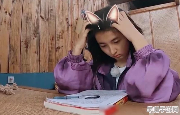 旅行者不小心把胡桃整成了，网友调侃：“这创意也太绝了吧，意外惊喜！”
